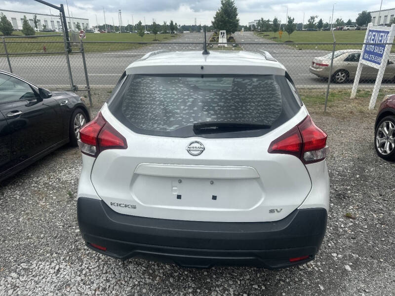 2018 Nissan Kicks SV