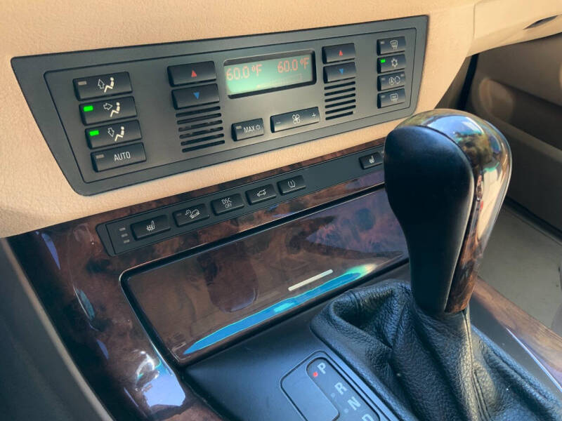 2006 BMW X5 3.0i