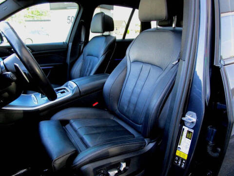 2020 BMW X5 M50i xDrive