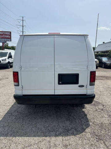 2014 Ford E-Series E-150