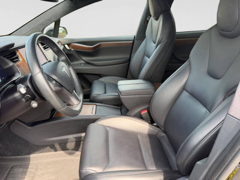 2020 Tesla Model X Long Range