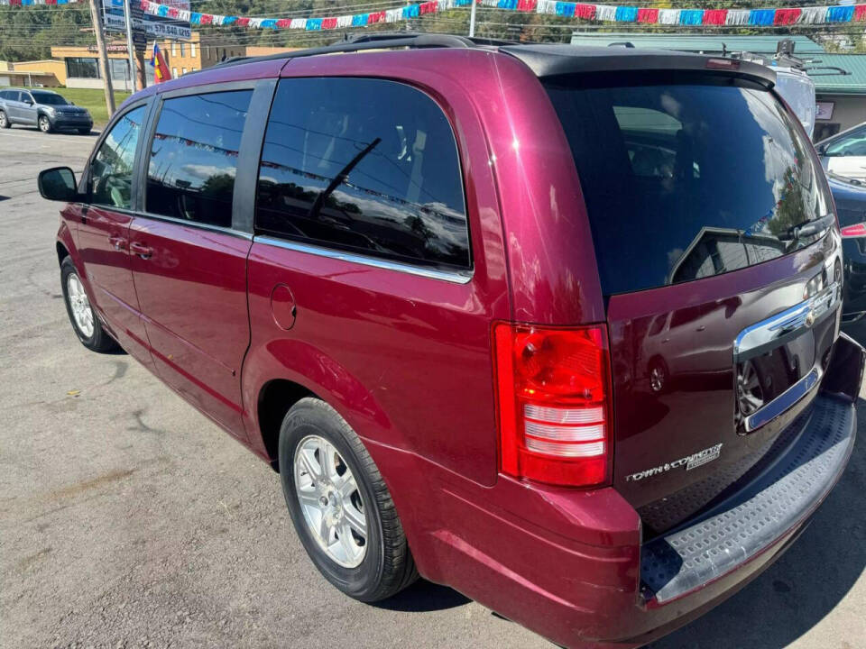 2008 Chrysler Town and Country for sale at Keyser Autoland LLC in Scranton, PA