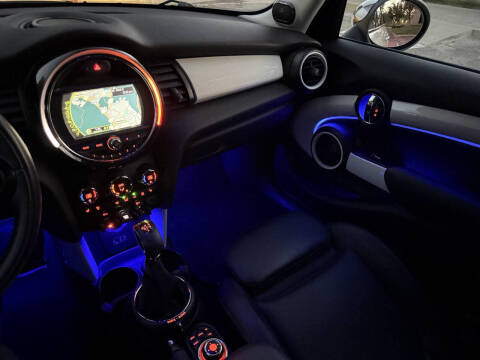 2015 MINI Hardtop 4 Door Cooper S