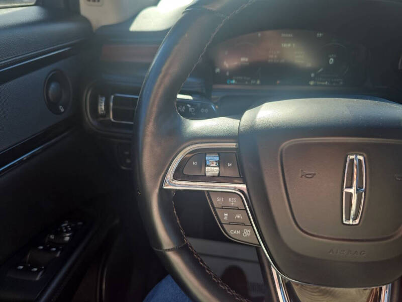 2022 Lincoln Nautilus Reserve