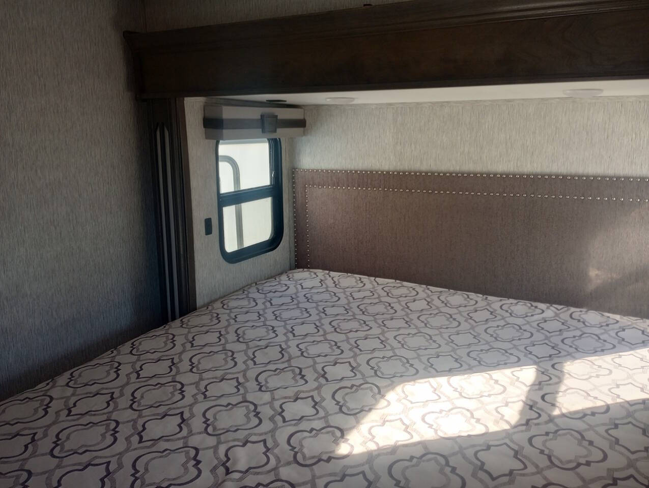 2021 Dutchmen RV Astoria for sale at Paradise Motors Inc in Sweet Home, OR