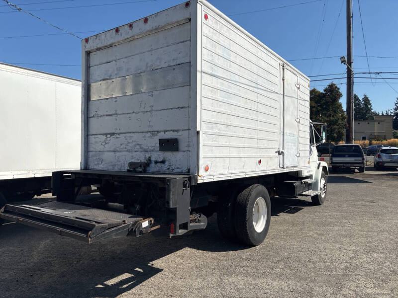 1998 Freightliner FL50