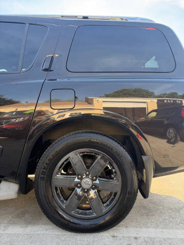 2013 Nissan Armada Platinum