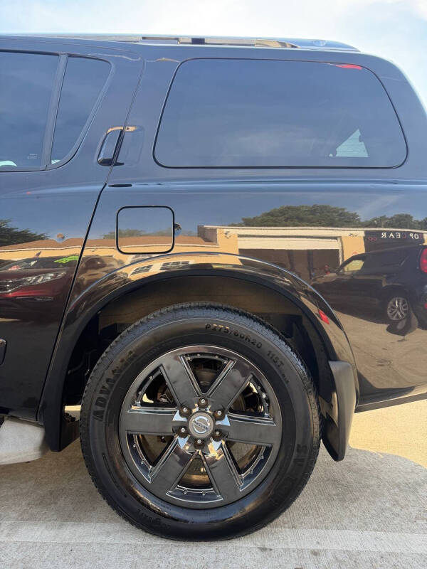 2013 Nissan Armada Platinum