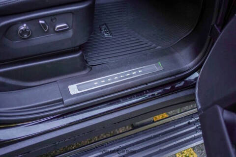 2023 Cadillac Escalade ESV Sport Platinum