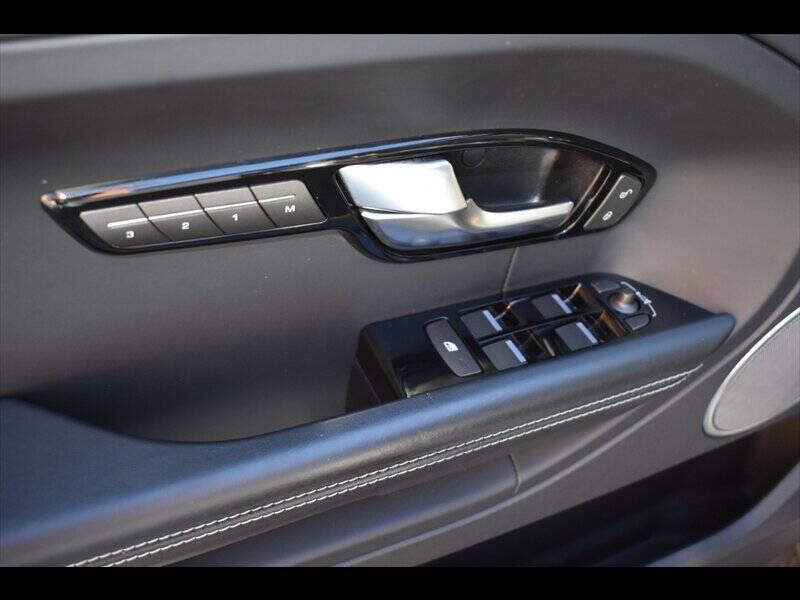 2014 Land Rover Range Rover Evoque Prestige