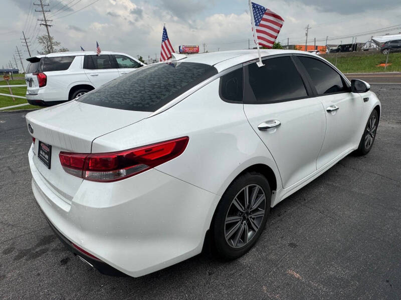 2016 Kia Optima LX