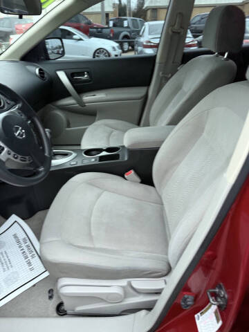 2014 Nissan Rogue Select S