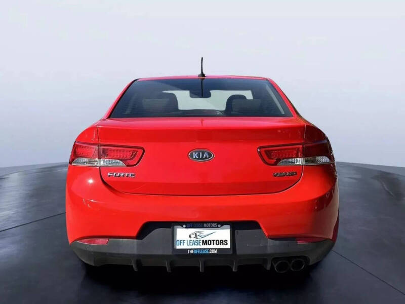 2011 Kia Forte Koup SX