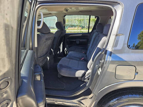 2011 Nissan Armada SV