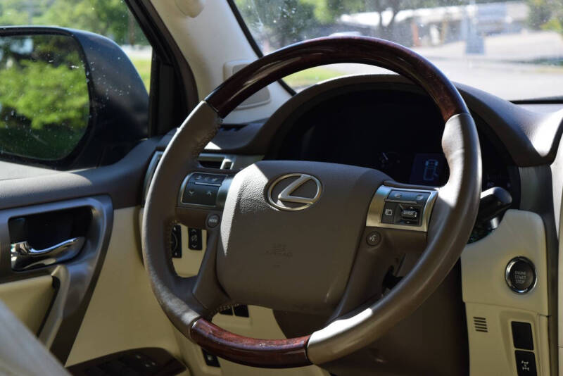 2017 Lexus GX 460