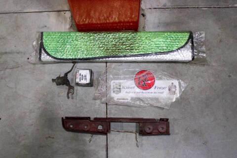 1953 Kaiser Manhattan