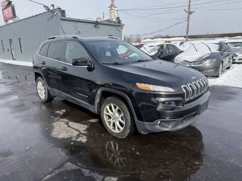 2017 Jeep Cherokee for sale at Senator Auto Sales in Wayne MI