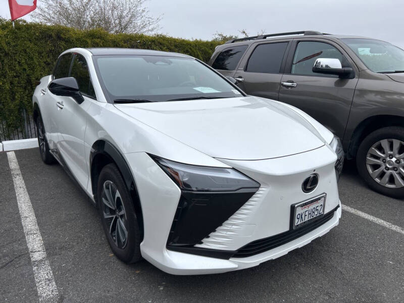 2023 Lexus RZ 450e