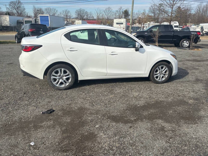 2017 Toyota Yaris iA