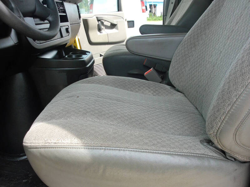 2020 Chevrolet Express 2500