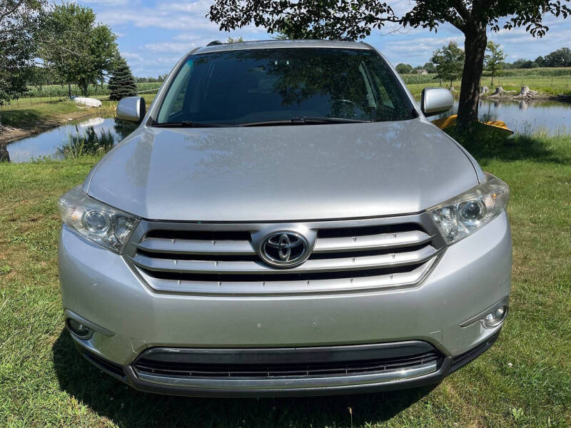 2011 Toyota Highlander SE