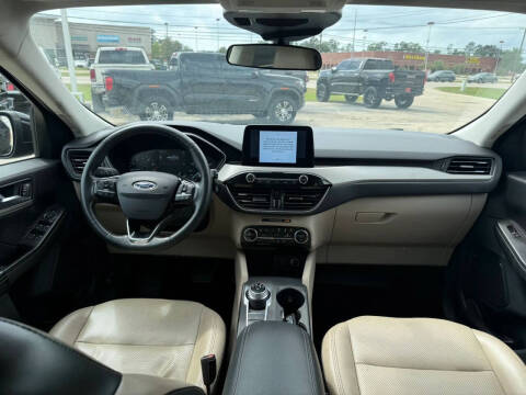 2021 Ford Escape SEL
