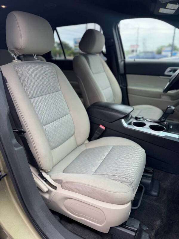 2012 Ford Explorer XLT