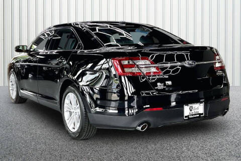 2018 Ford Taurus SEL