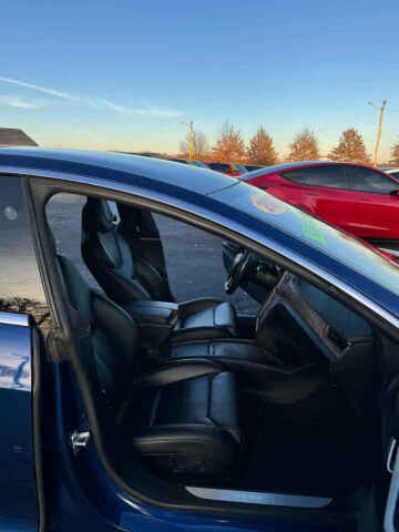 2019 Tesla Model S Standard Range