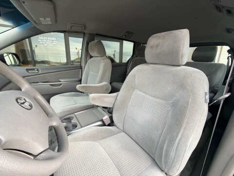 2006 Toyota Sienna
