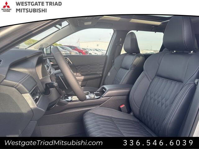 2026 Mitsubishi Outlander SEL