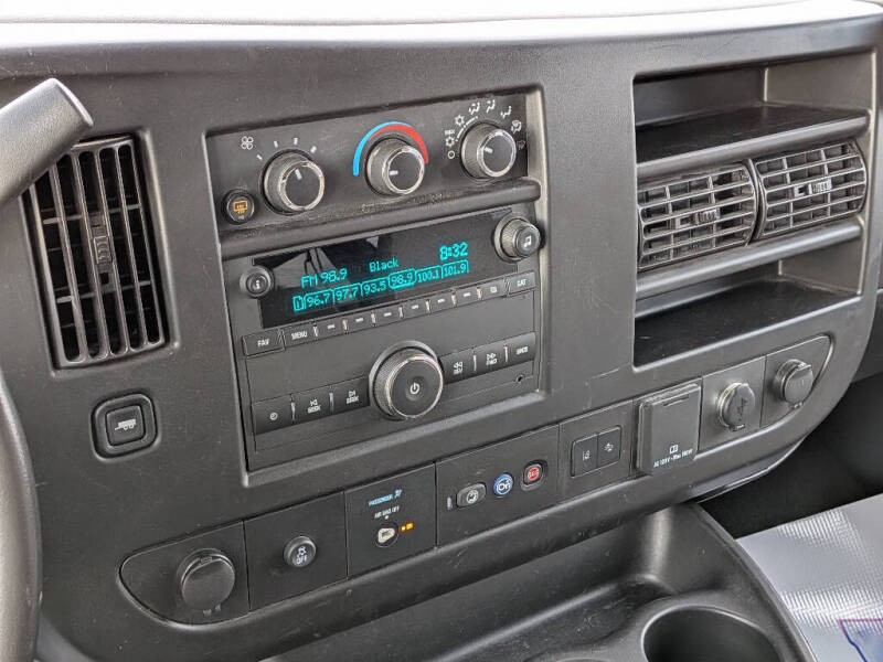 2023 GMC Savana LT 3500