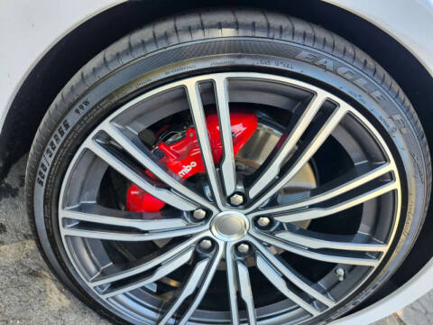 2019 Karma Revero