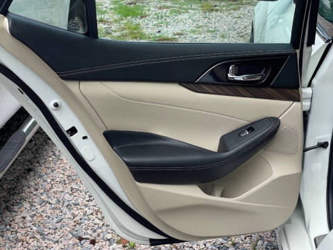 2017 Nissan Maxima Platinum