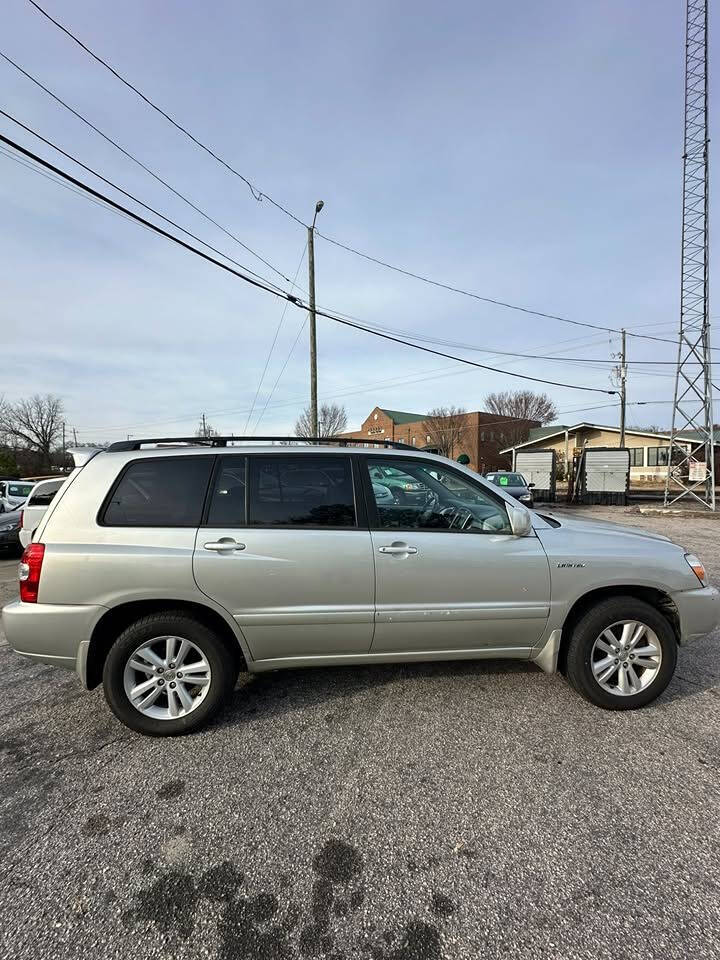 2006 Toyota Highlander Hybrid for sale at A1 Classic Motor Inc in Fuquay Varina, NC