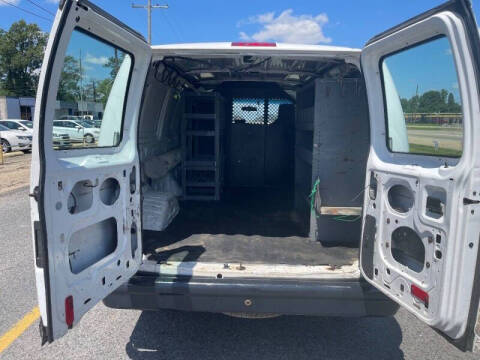 2014 Ford E-Series E-150