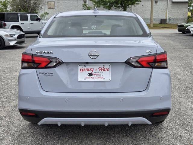 2024 Nissan Versa SV