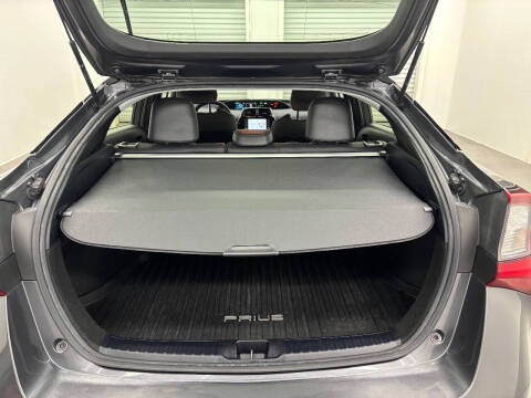 2021 Toyota Prius XLE