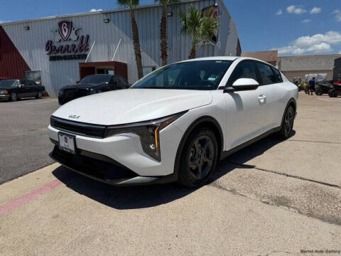 2025 Kia K4 LX