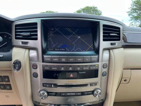 2013 Lexus LX 570
