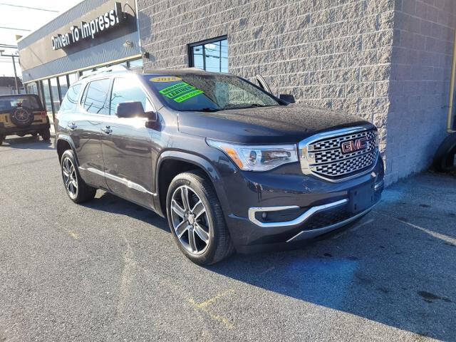2018 GMC Acadia Denali