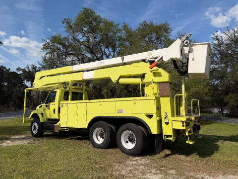 2004 International WorkStar 7400