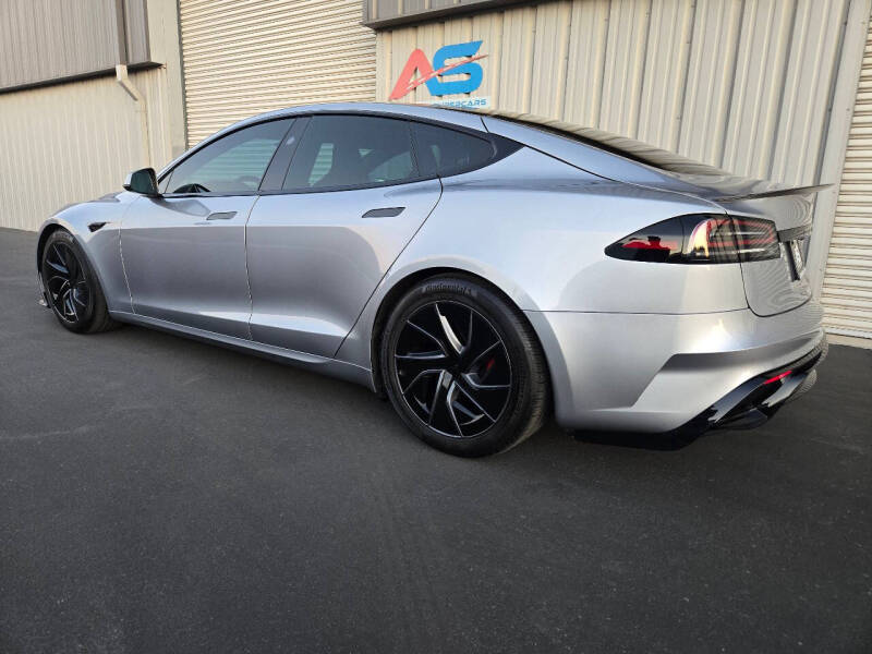 2026 Tesla Model S Plaid