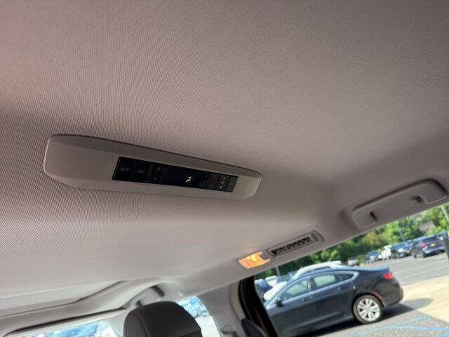 2023 Toyota Sienna XLE 7-Passenger