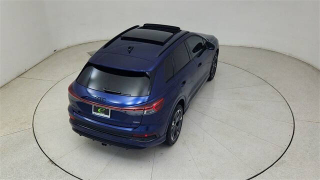 2024 Audi Q4 e-tron quattro Premium Plus 50