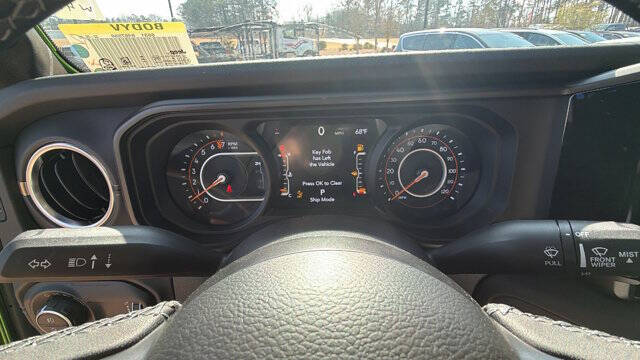 2026 Jeep Gladiator Sahara