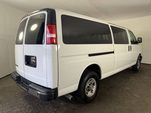2024 Chevrolet Express LT 3500