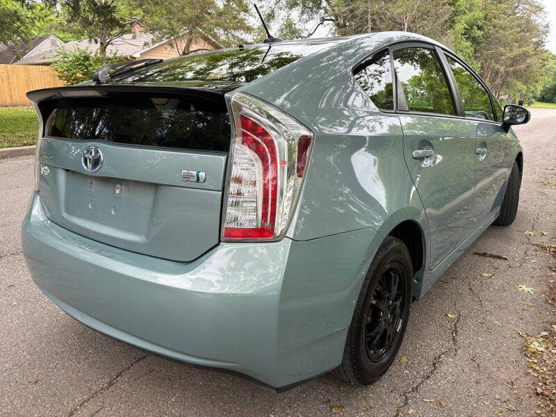 2014 Toyota Prius Two