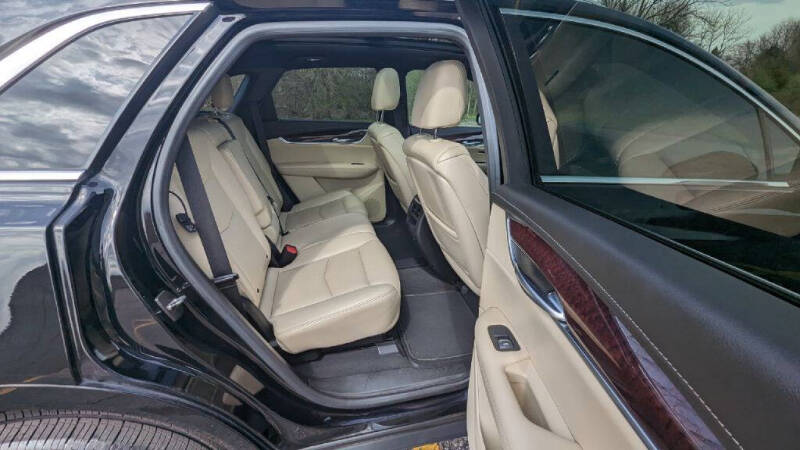 2018 Cadillac XT5 Premium Luxury