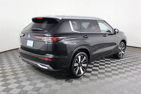 2025 Mitsubishi Outlander PHEV SEL Platinum Edition